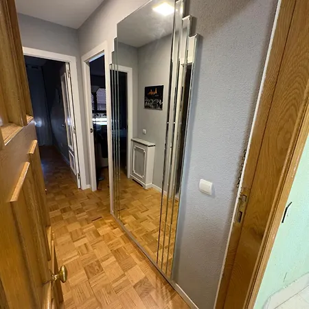 Céntrico , Cómodo, Tranquilo Y Con Wifi Salamanca