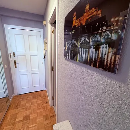 Apartamento Céntrico , Cómodo, Tranquilo Y Con Wifi Salamanca