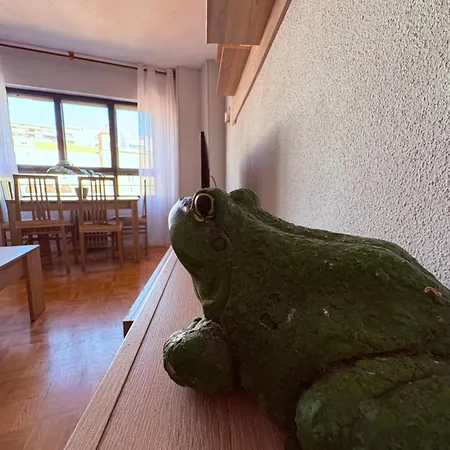 Céntrico , Cómodo, Tranquilo Y Con Wifi